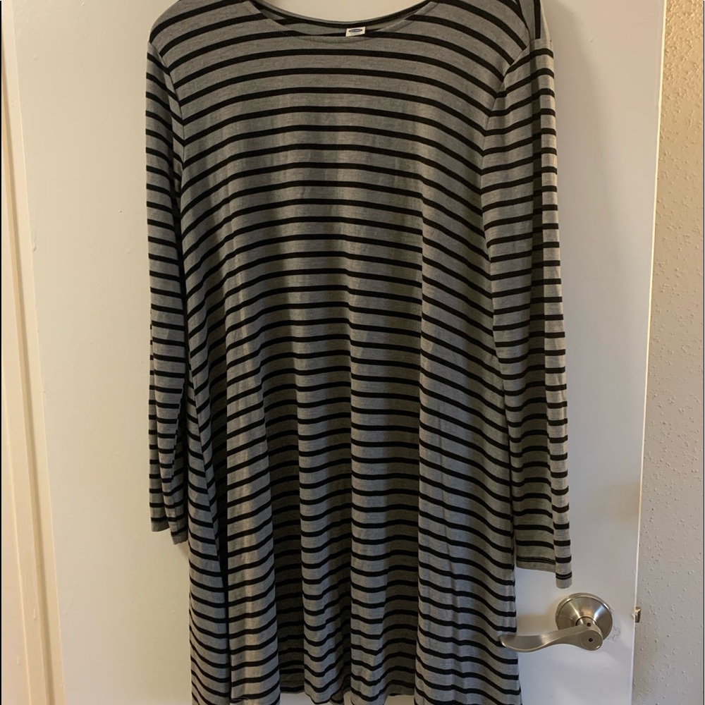 🌸 Old Navy swing dress